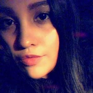 Meet your Posher, Isela